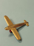 Vintage pin's avion doré ancien, aviation collection, forme avion, rétro (Ref 1)