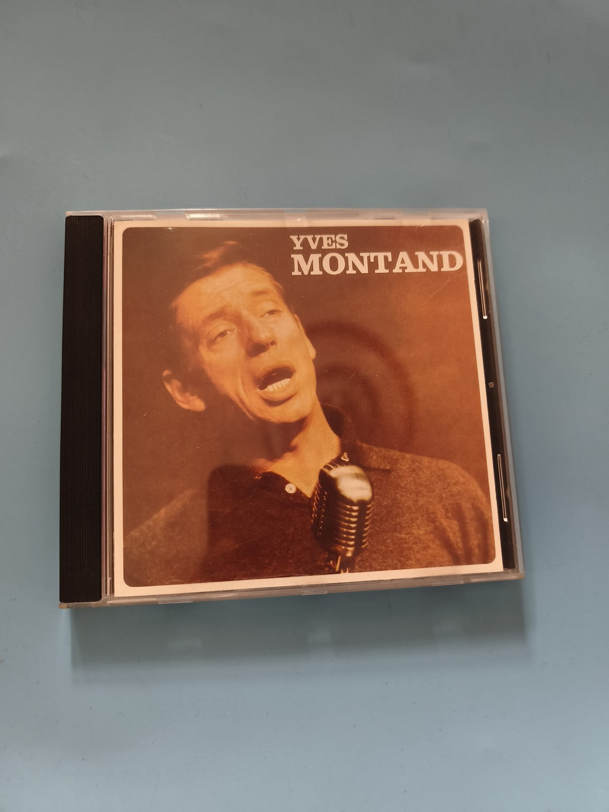 CD audio musique Yves Montand chanson française d'occasion édition originale