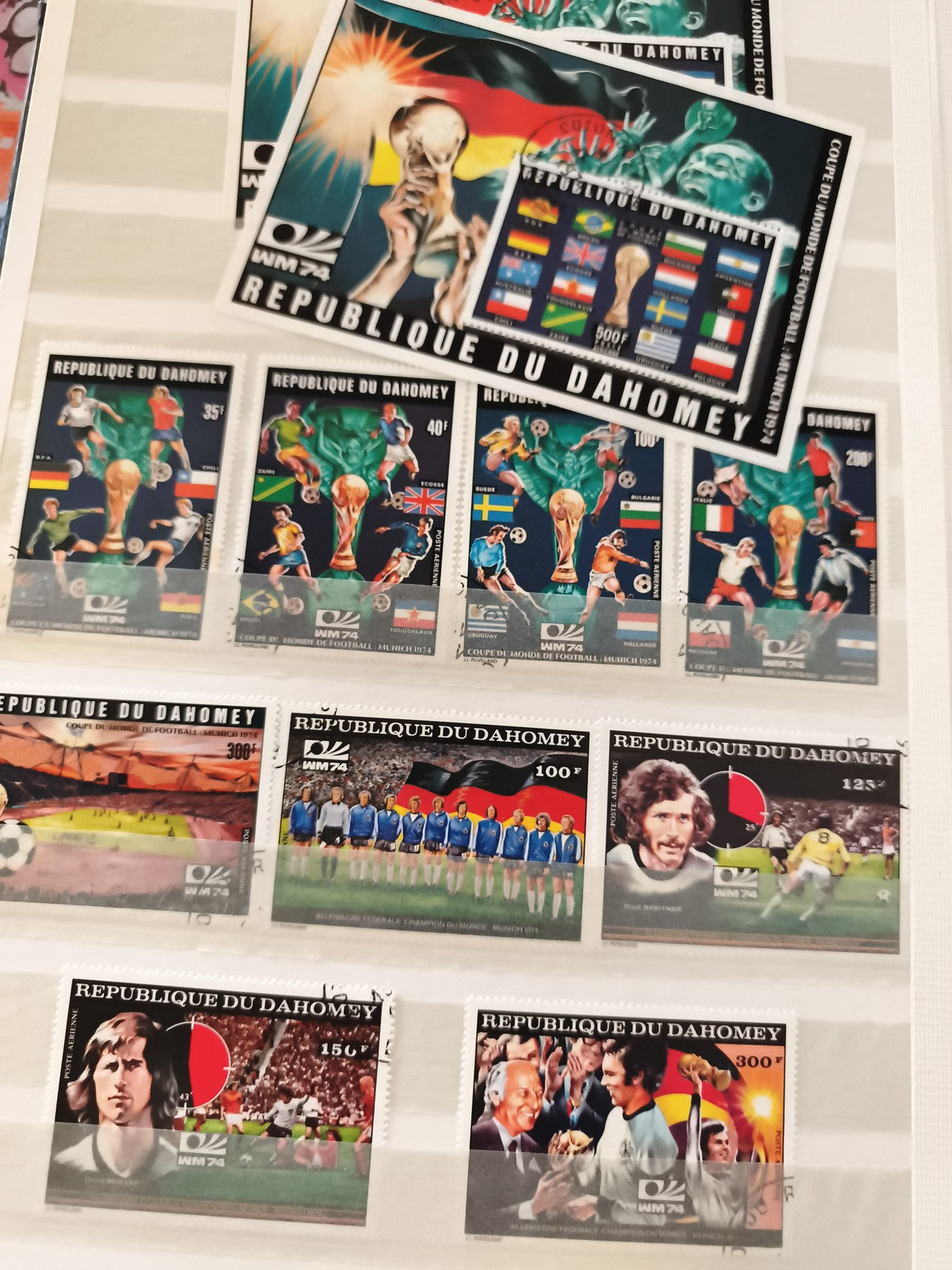 Timbres anciens Dahomey Coupe du Monde 1974 football lot philatélie vintage