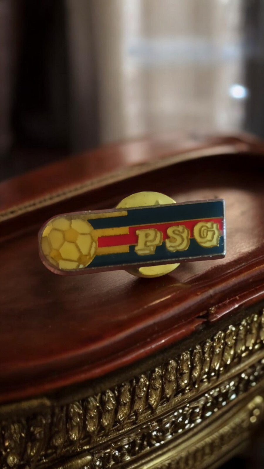 Vintage PSG Paris Saint Germain original old pin, ball design, bright colors