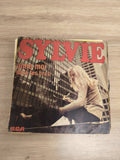 Vinyle 45 tours SYLVIE aime-moi dans tes bras pochette RCA état visible
