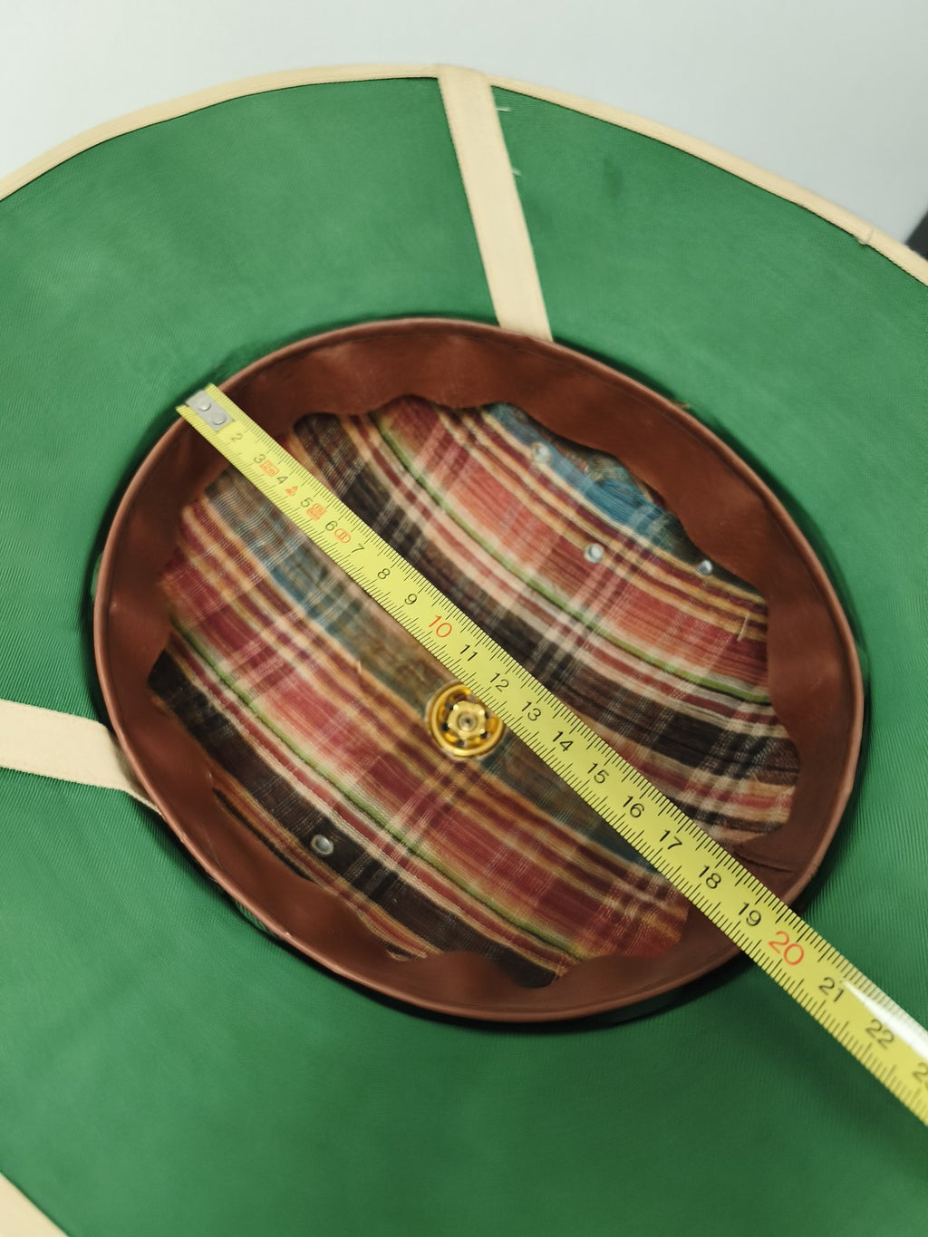 Casque colonial ancien vintage militaire collection armée époque rétro authentiq