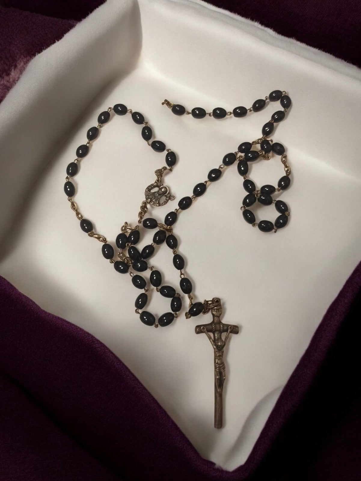 Chapelet ancien perles noires croix métal à restaurer vintage religieux rétro