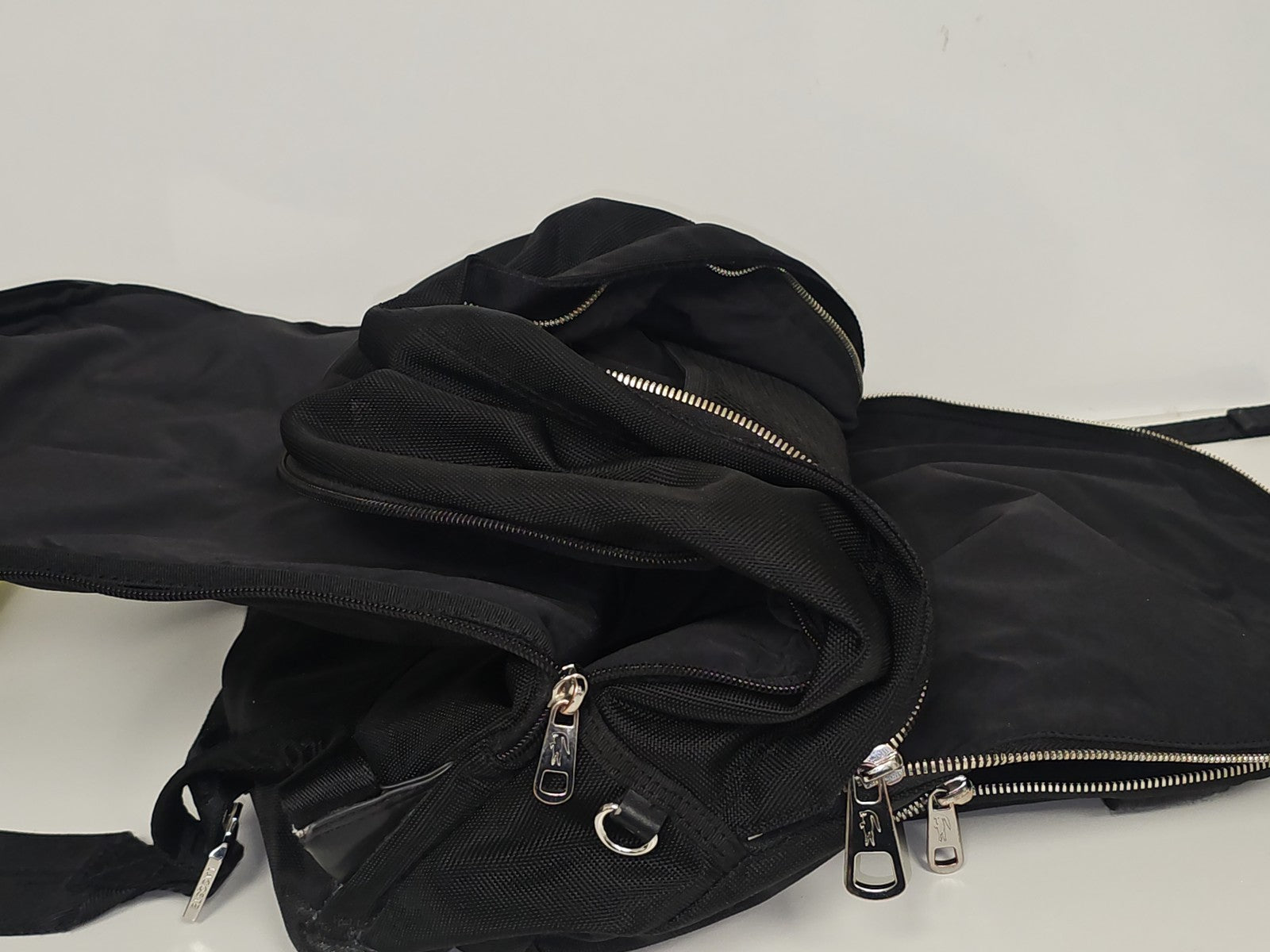 Sac à dos Lacoste vintage ancien rétro collection sport authentique occasion