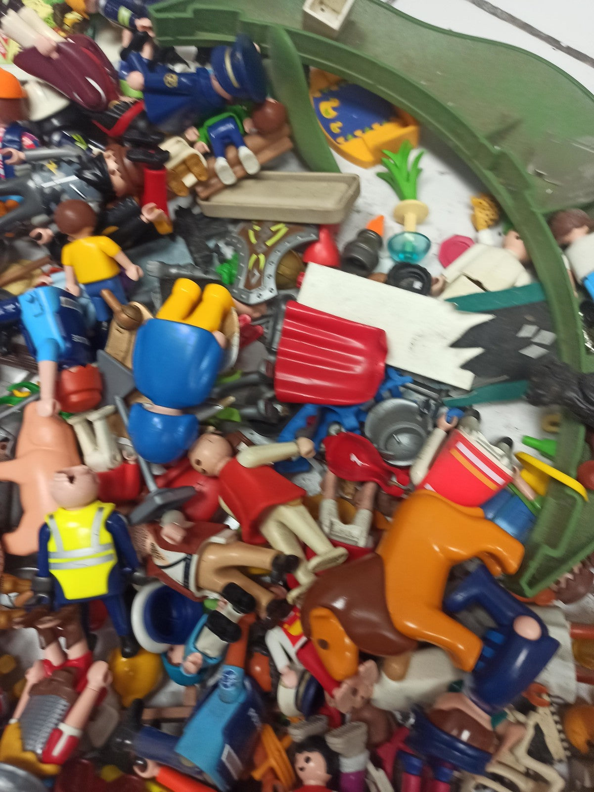 Vintage lot Playmobil ancien vrac figurines accessoires rétro collection enfant