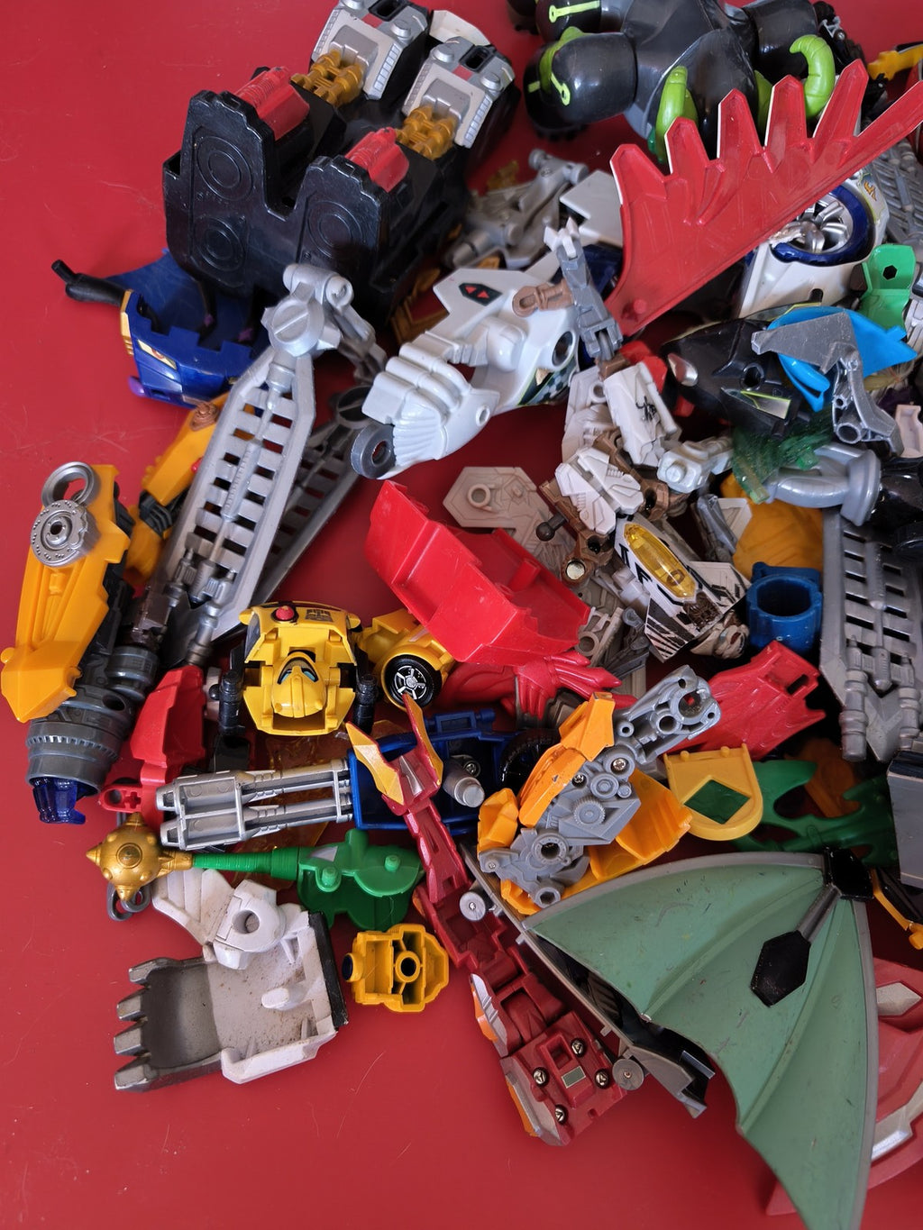 Lot pièces détachées Transformers Power Rangers robots figurines jouets enfants