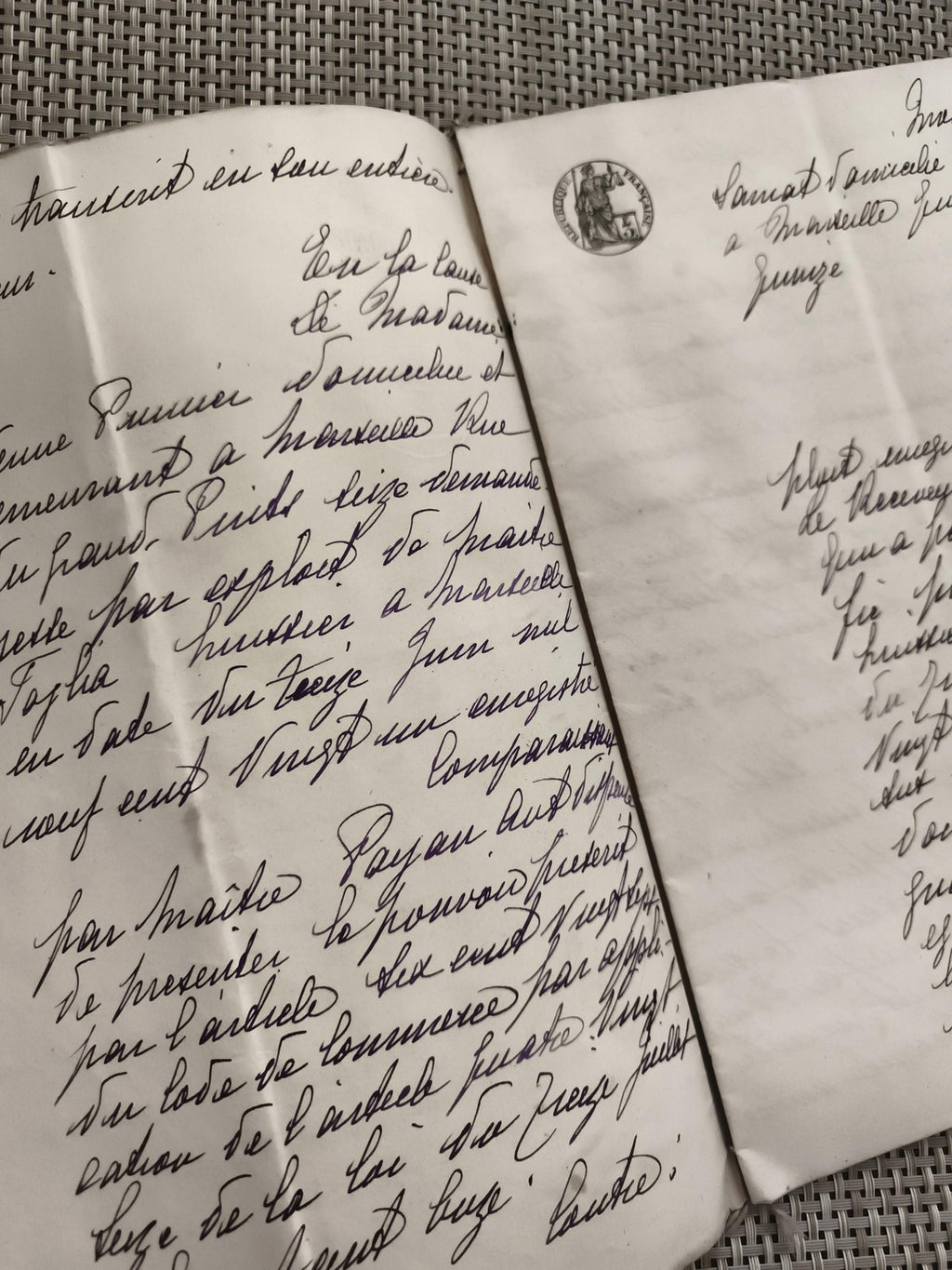 Ancien document manuscrit tribunal République Française XIXe Marseille