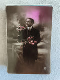CPA homme fleurs costume colorisée DIX Paris 1613 photo début XXe