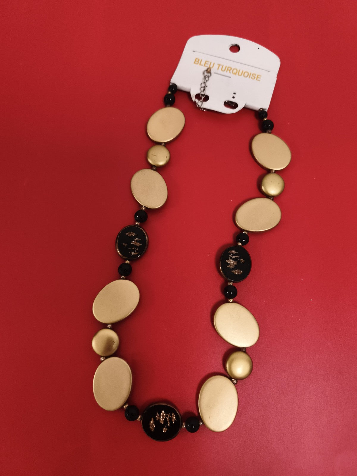 Collier vintage Bleu Turquoise perles ovales dorées et noires deadstock
