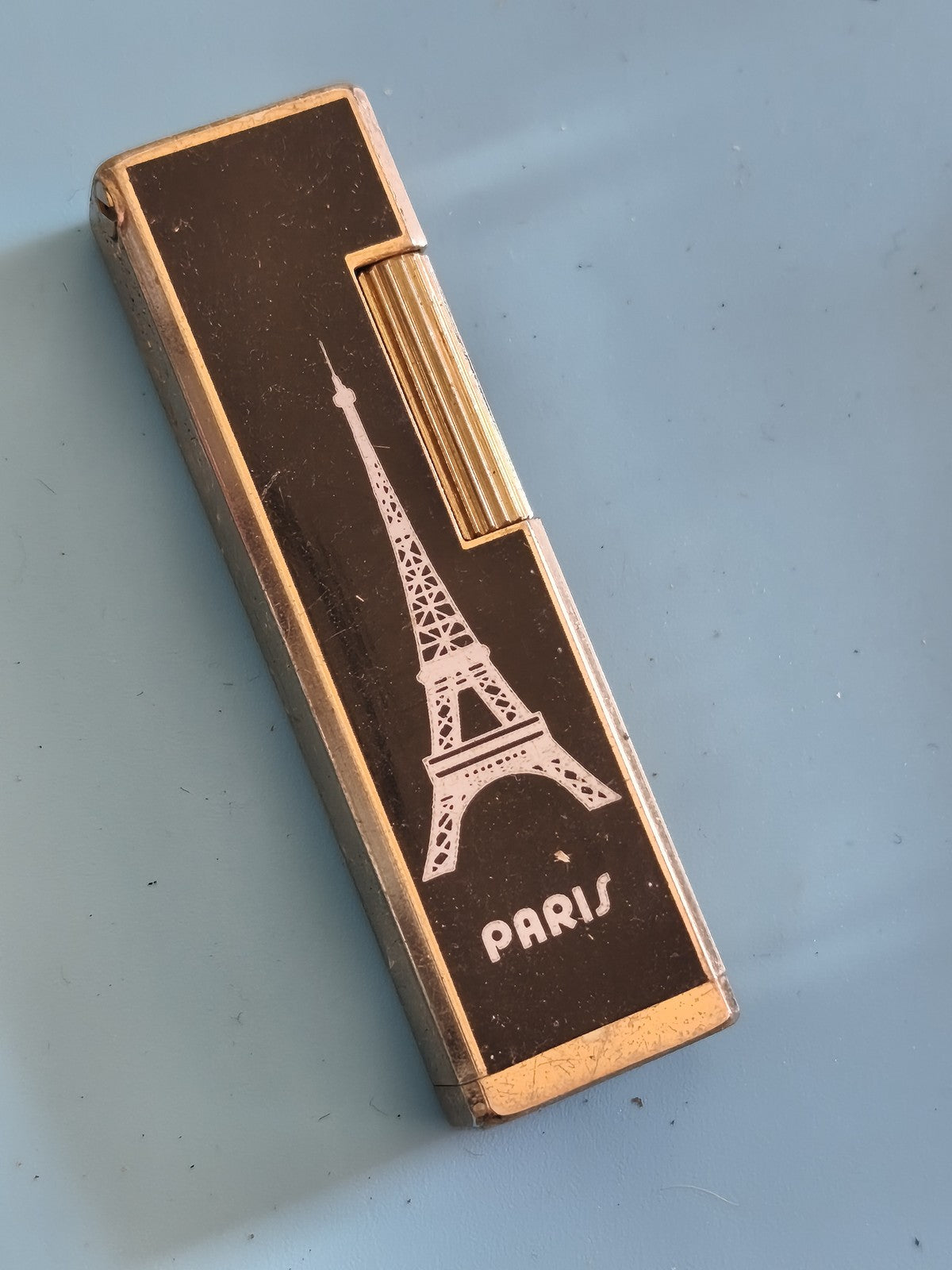 Vintage ancien briquet de collection rétro pour amateurs d?objets authentiques
