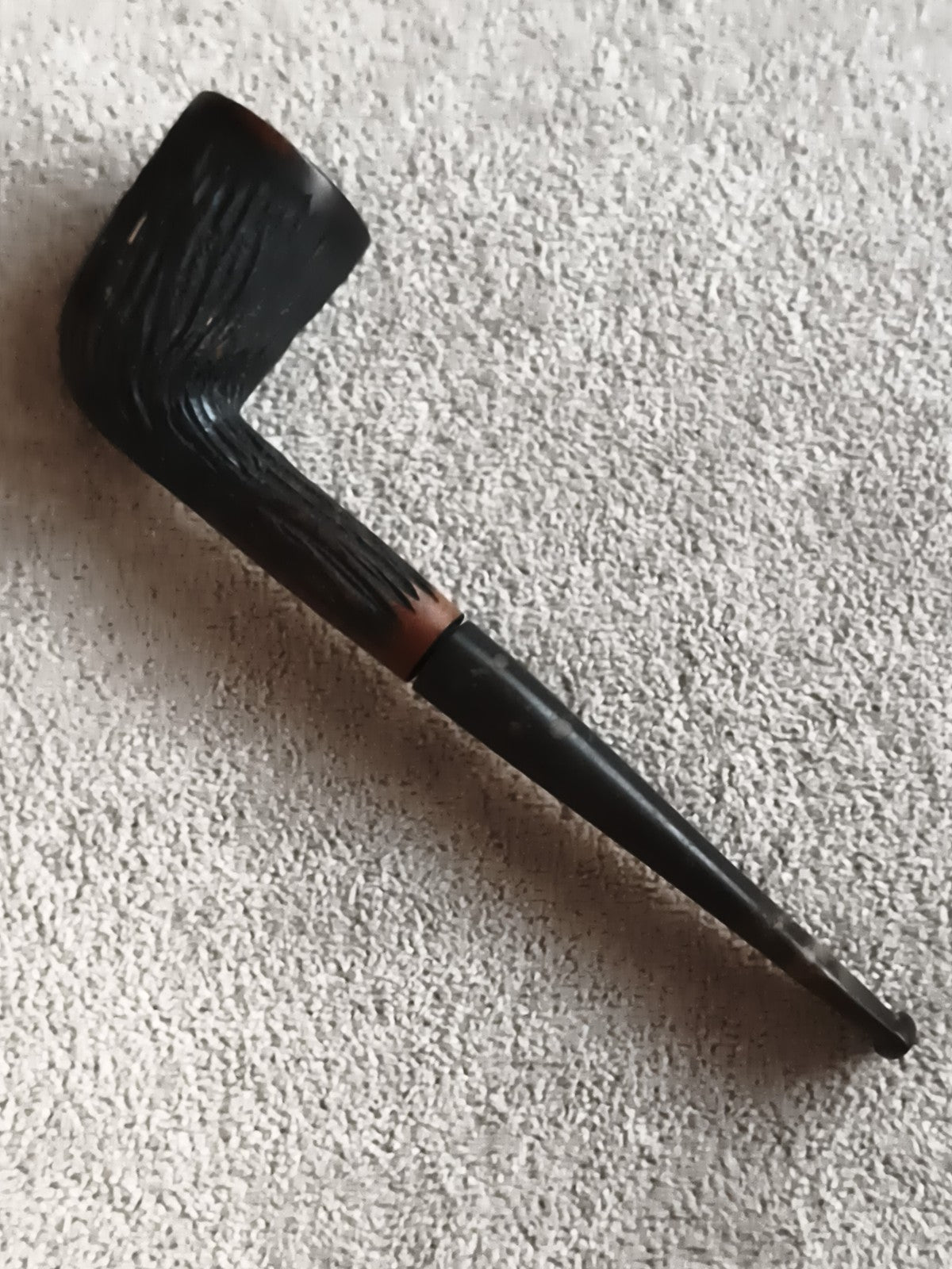 Pipe ancienne rustiquée droite vintage — finition brune — Ancienne