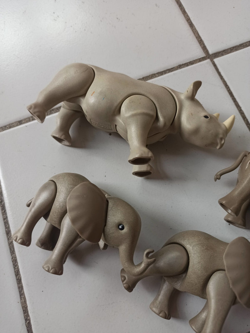 Playmobil lot animaux savane éléphants rhinocéros figurines safari enfant jeu