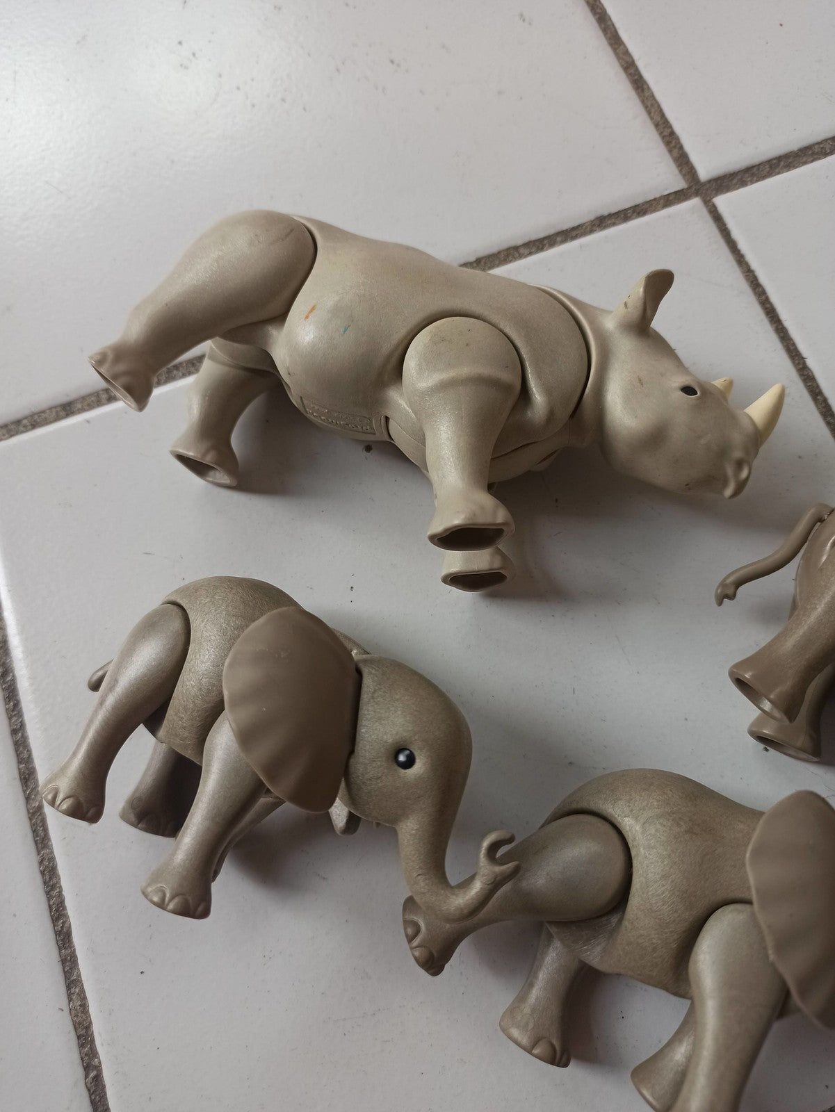 Playmobil lot animaux savane éléphants rhinocéros figurines safari enfant jeu