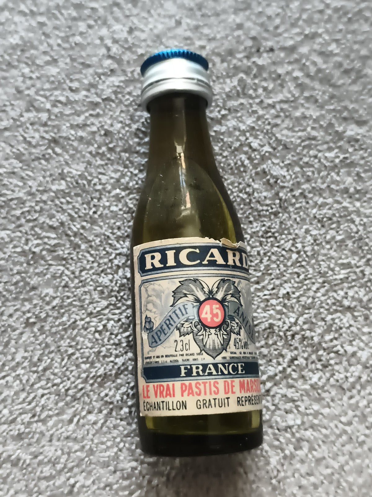 Mignonnette Ricard vintage 45° apéritif anis France ancienne bouteille échantill
