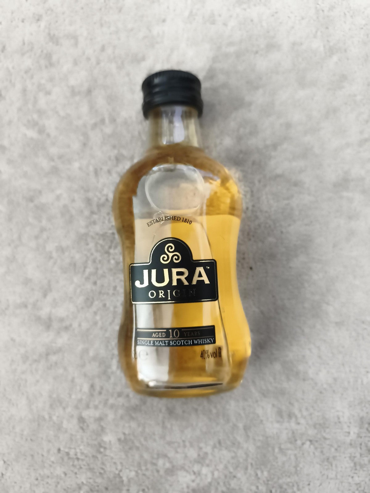 Miniature whisky Jura Origin 10 ans partiellement remplie single malt