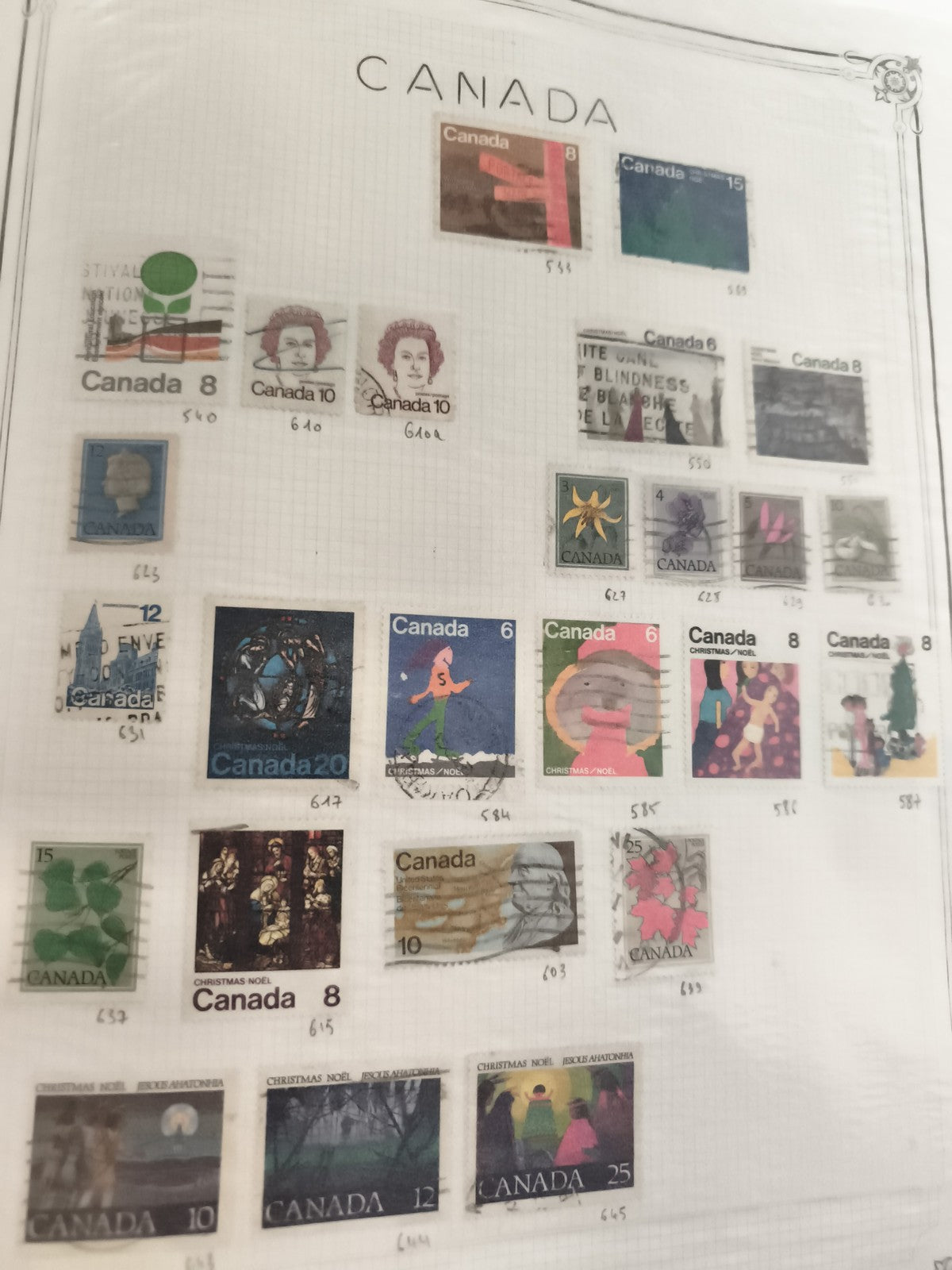 Timbres anciens Canada lot varié oblitérés Noël paysages fleurs années 70-80