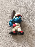 Figurine Schtroumpf joueur de baseball costume blanc rouge PVC jouet Peyo