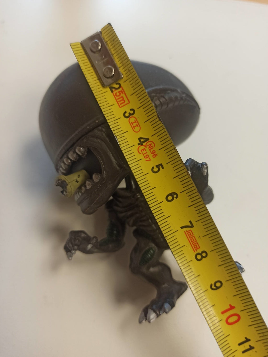 Figurine Funko Pop Alien noire d'occasion déco film science-fiction