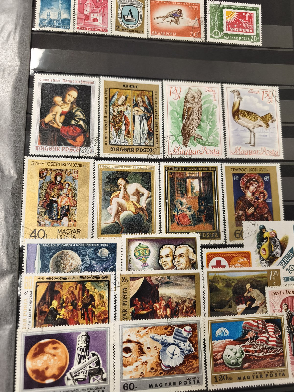 Lot de timbres thématiques illustrés Hongrie et Europe, motifs variés, d'occasio