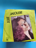 Vinyle 45 tours Julie Jalousie CBS 7364 pochette jaune années 70