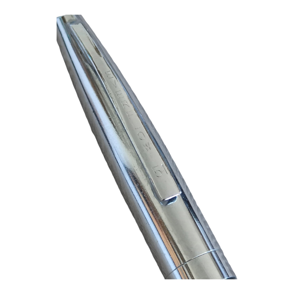Stylo plume Everflow vintage capuchon métal finition noire