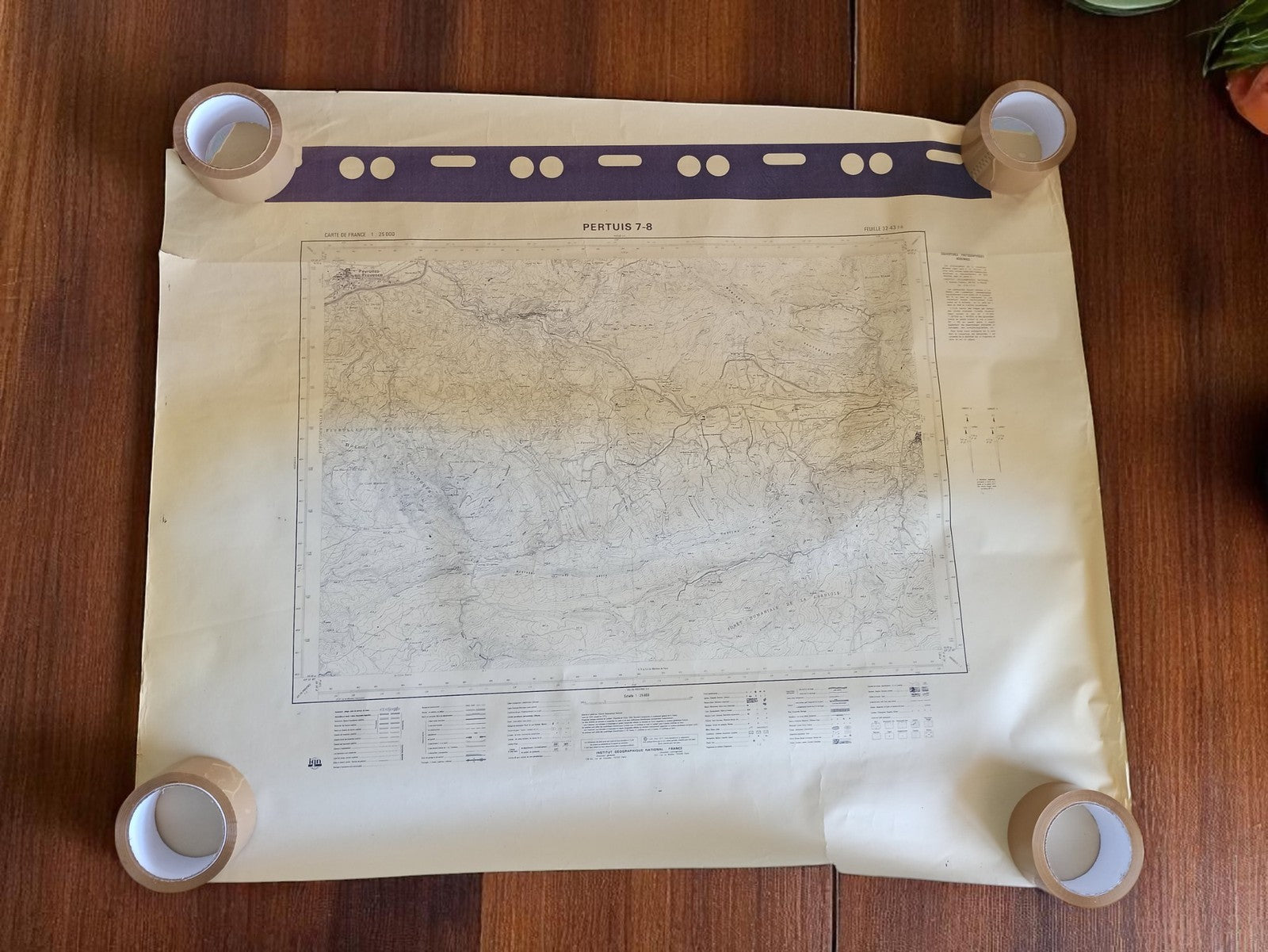 Carte topographique vintage Pertuis 7-8 France rétro pliée plan ancien