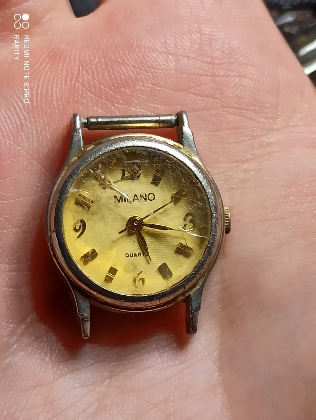Montre vintage Milano quartz, cadran doré, plaquée or 18K, Japon, années 80