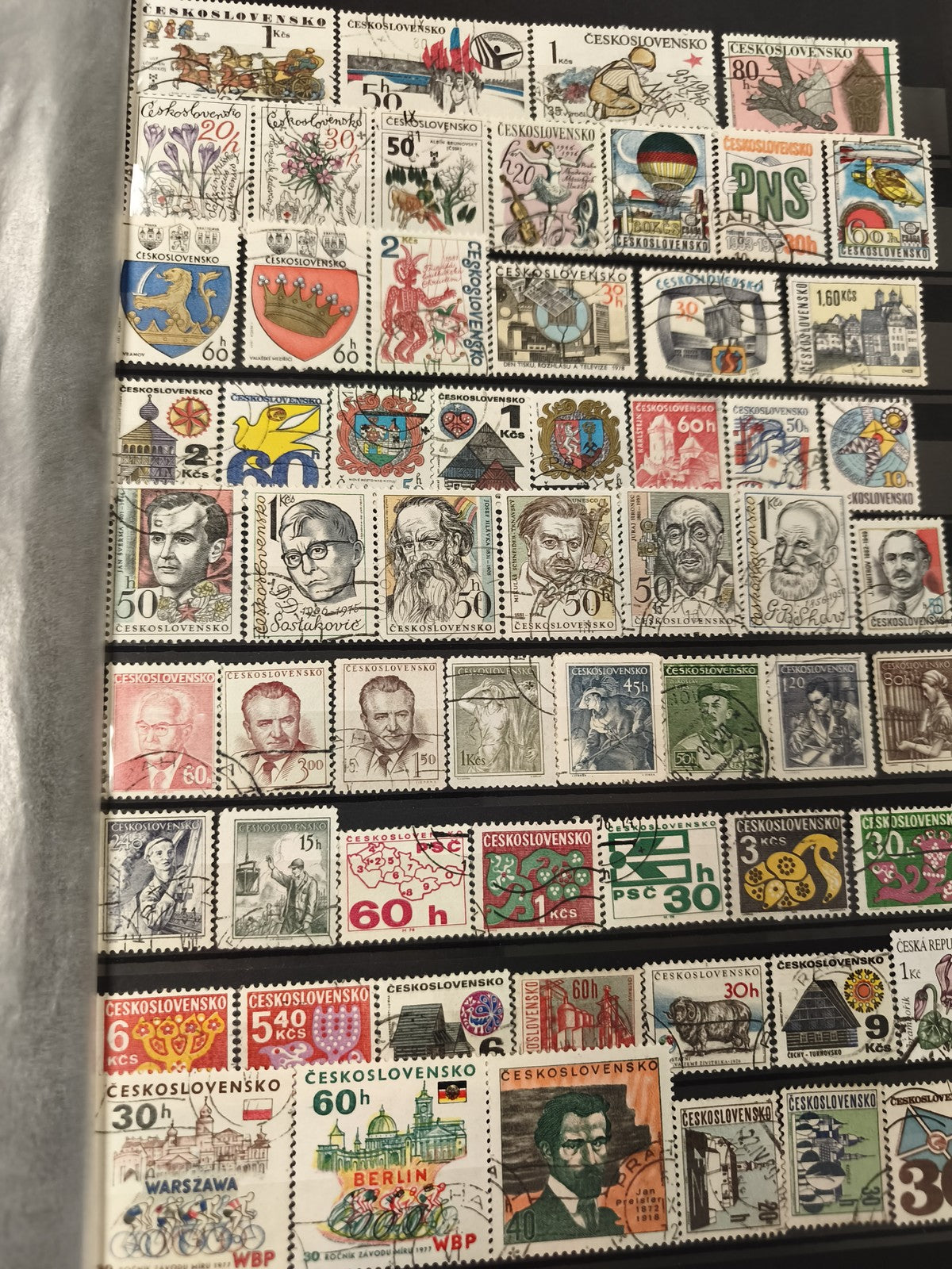 Lot de timbres Tchécoslovaquie multicolores, thèmes variés, oblitérés, philatéli