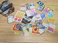 Boîte métal Pokémon avec cartes diverses en vrac, rangement pratique, marque Pok