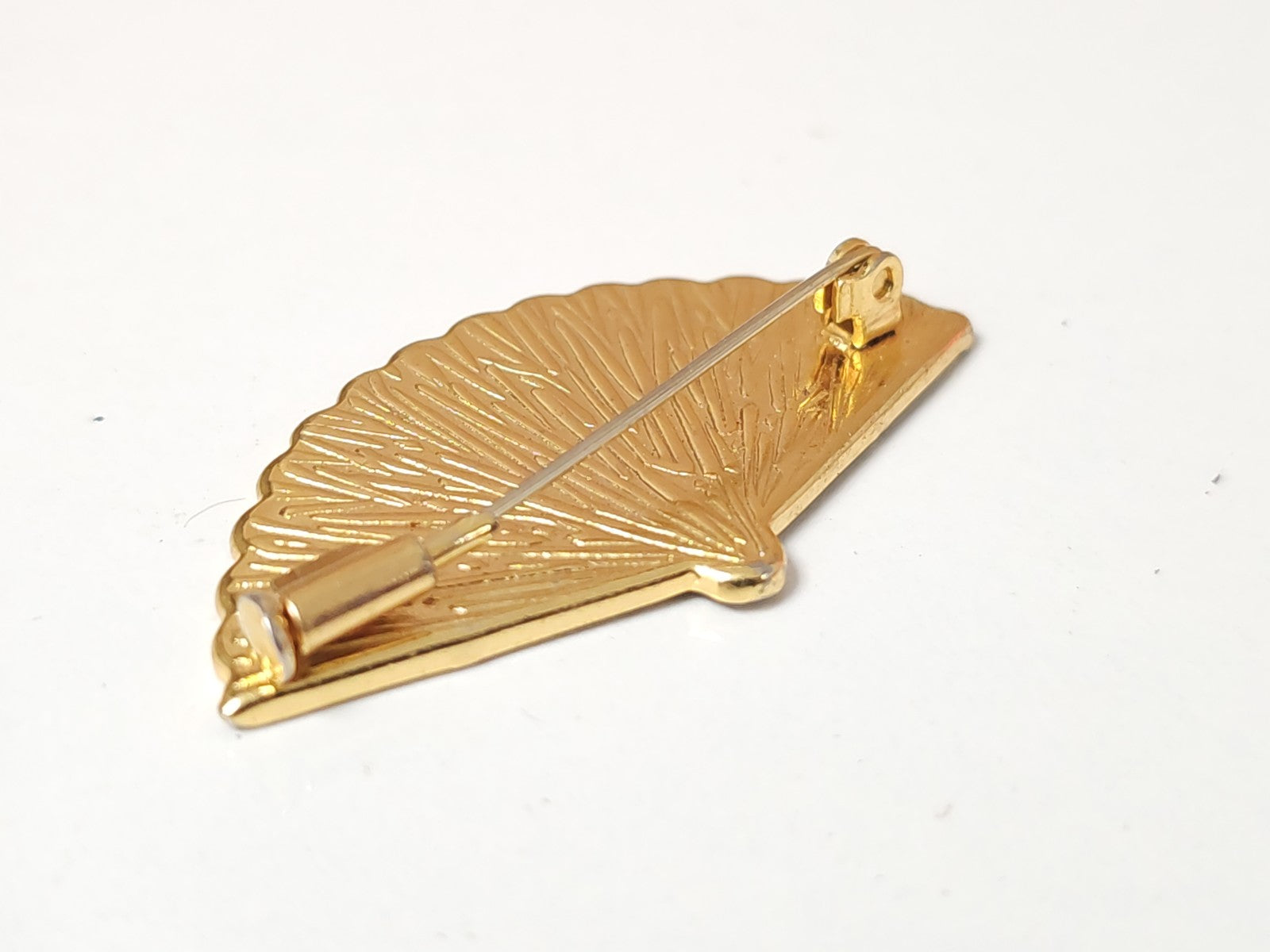 Broche ancienne émaillée vintage rétro, bijou de collection, accessoire original