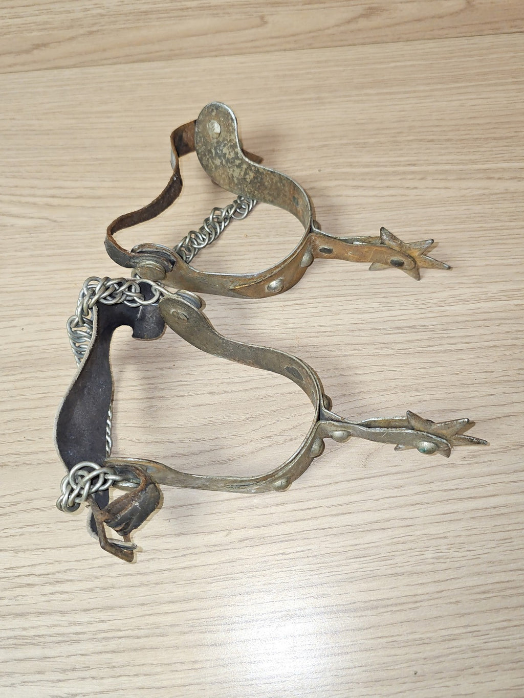 Paire d?éperons de cowboy vintage ancien, rare, marque Ancienne, USA, collection