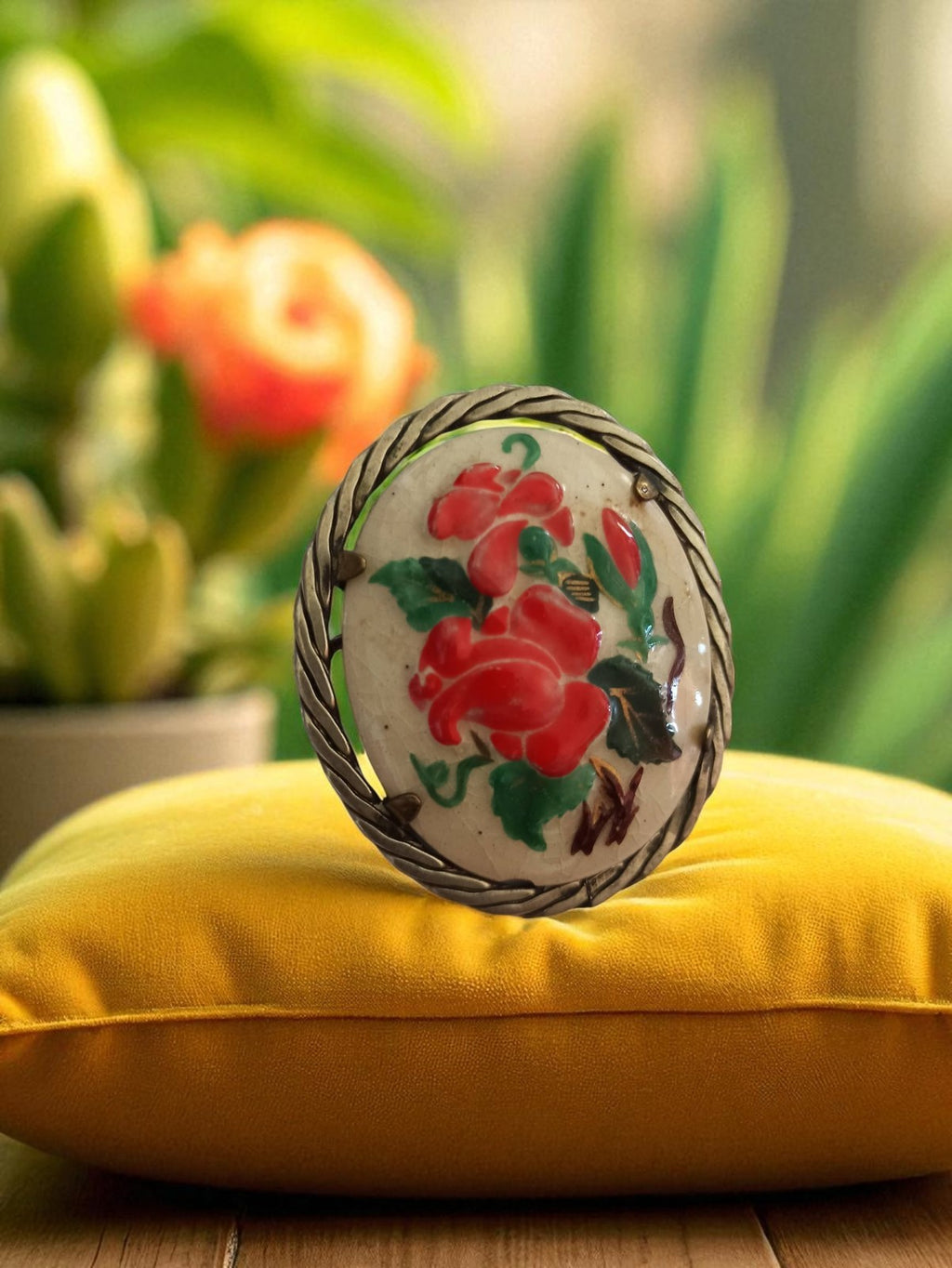 Broche vintage peinte à la main, floral signé, pièce unique rétro