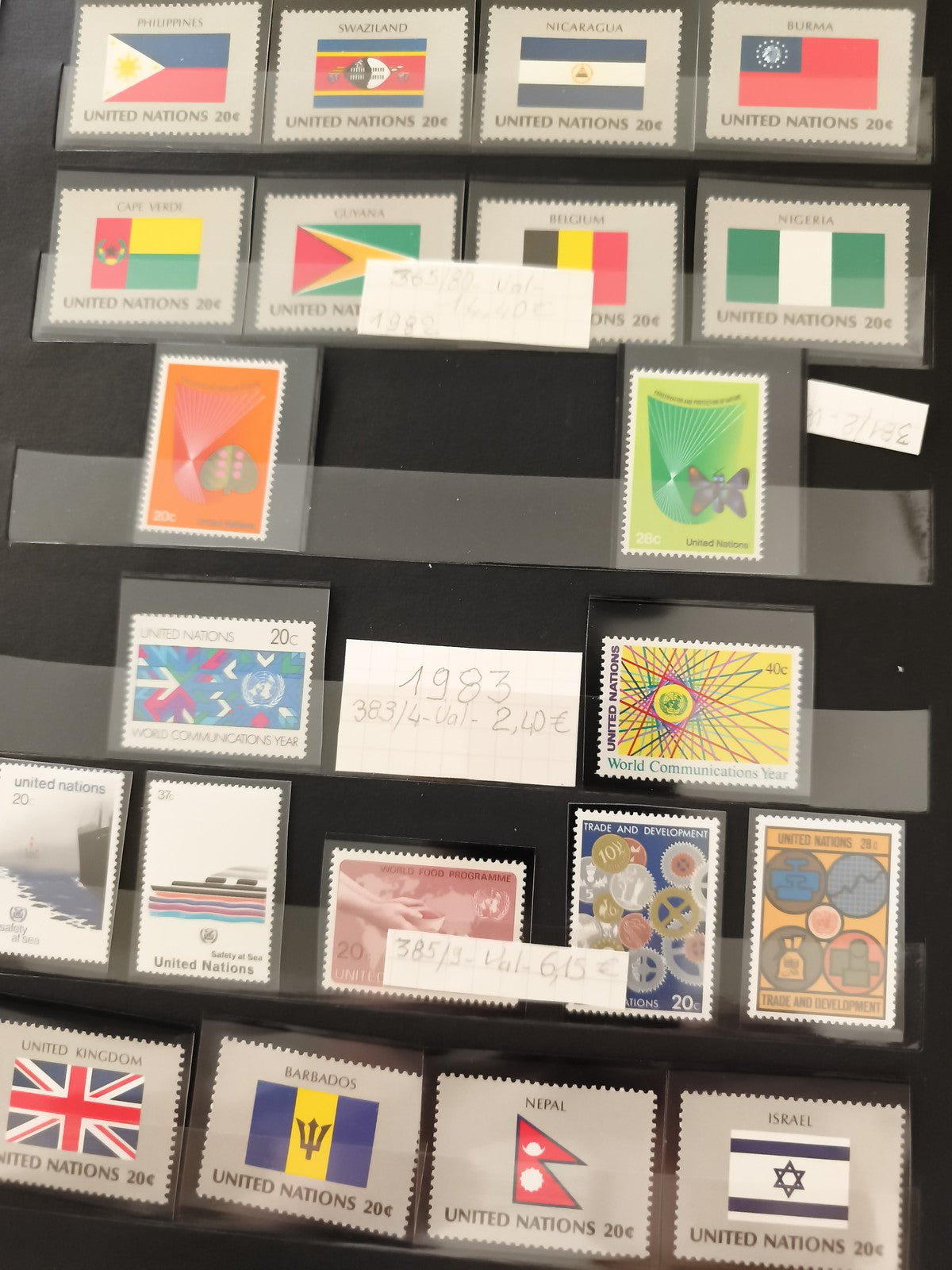 Timbres ONU 1983 drapeaux pays, 20c 28c, thématique Nations Unies philatélie