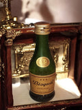 Mignonette Cognac Bisquit vintage 3 étoiles, bouteille ancienne alcool France