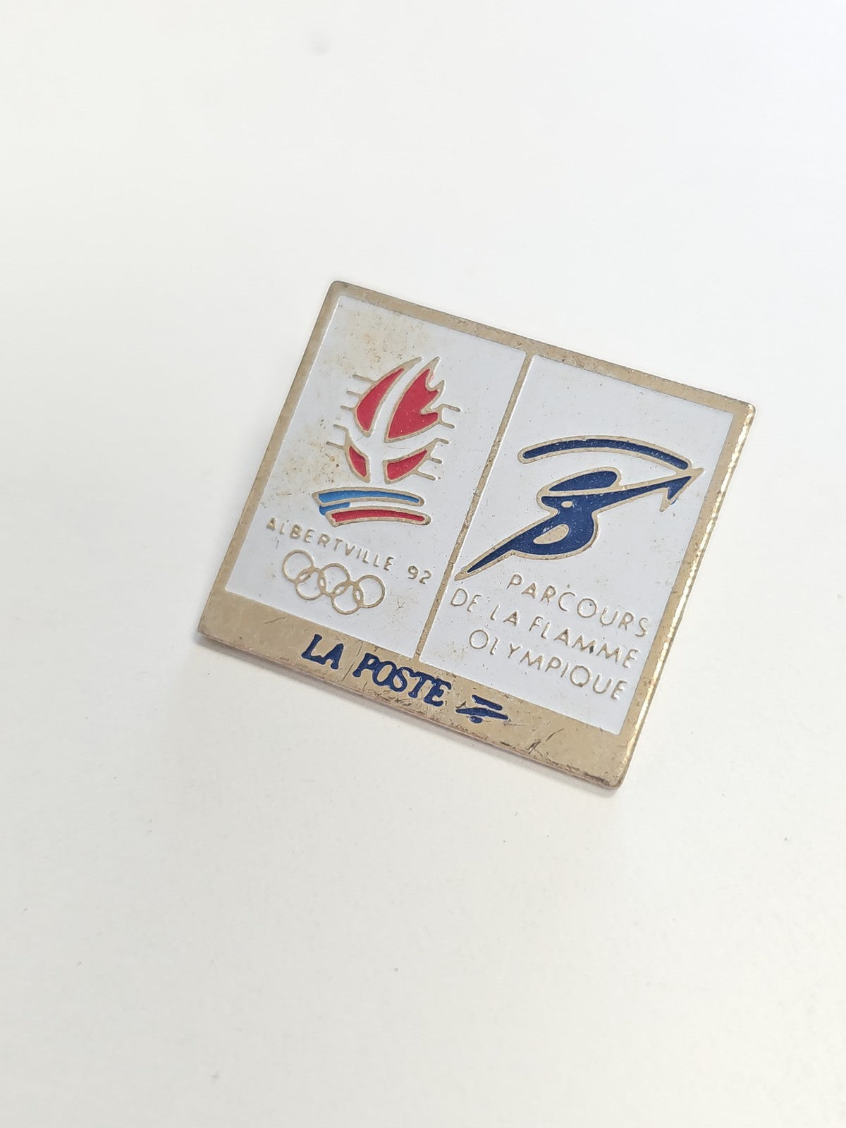 Pin's ancien La Poste Jeux Olympiques vintage ? badge rétro collection philatéli