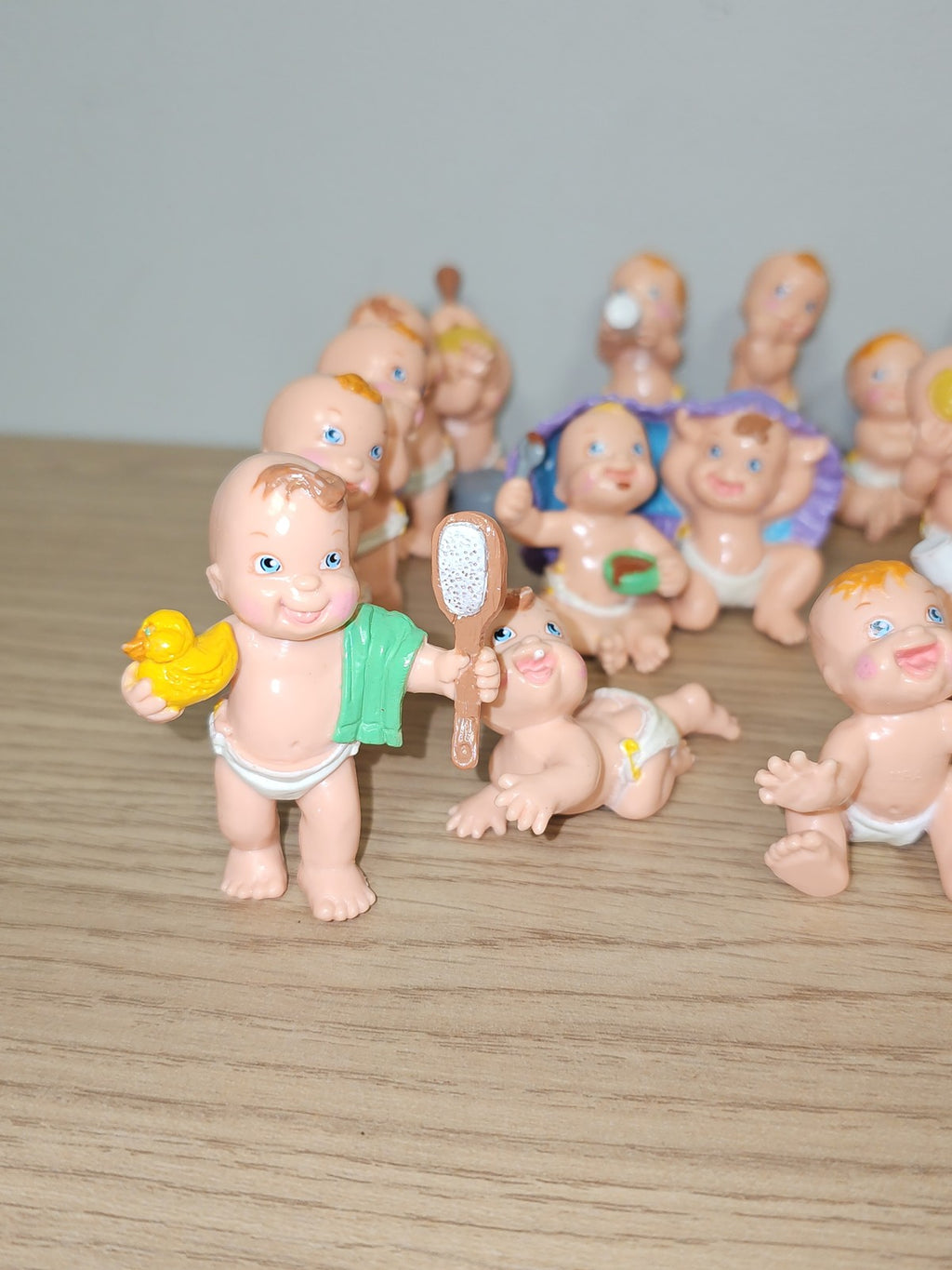Lot de petites figurines Babies vintage ancien collection rare rétro années 90