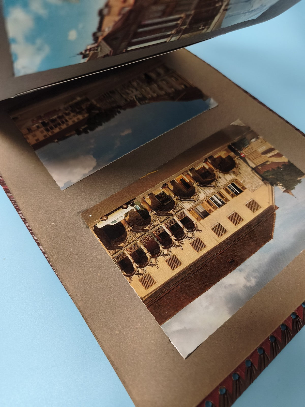 Classeur photographies de voyages motif losanges marron, reliure cousue