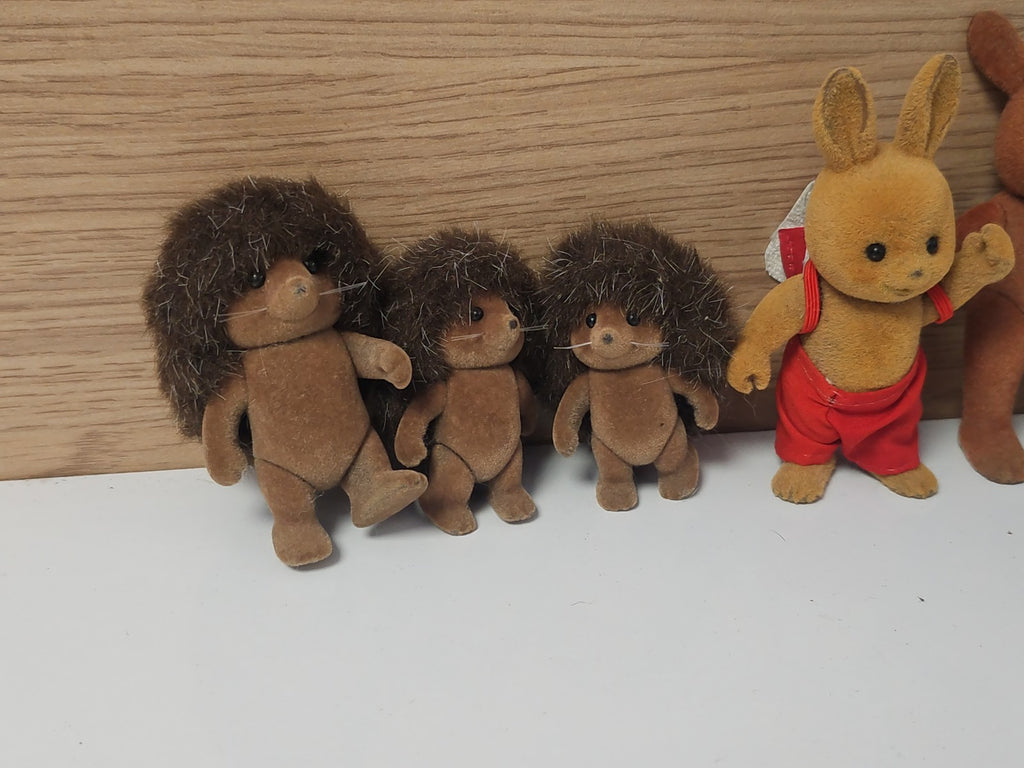 Vintage lot figurines Sylvanian anciens jouets animaux collection rétro rare