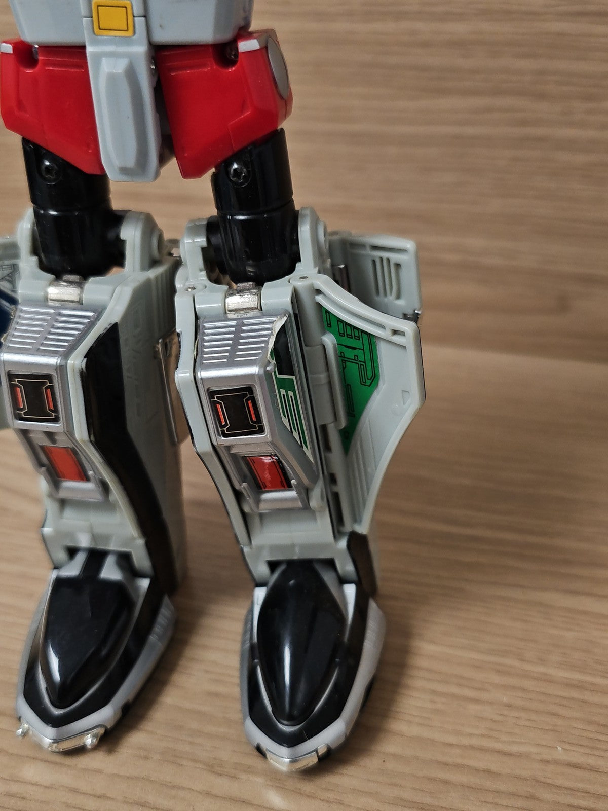 Robot articulé Bandai Saban Beetleborgs 1990 figurine articulée d'occasion