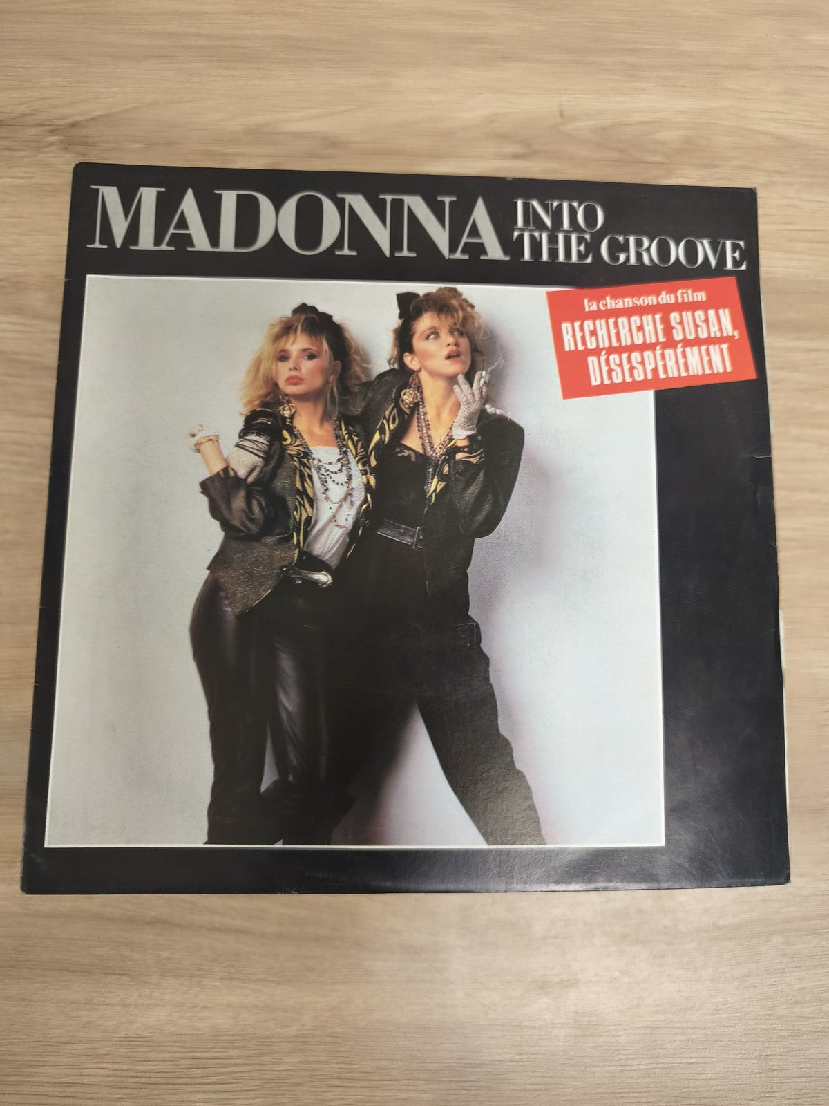 Vinyle 45T Madonna Into The Groove pochette film Recherche Susan Désespérément