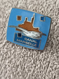 Pin's vintage Canal Marseille émaillé, silhouette Notre-Dame, badge rétro (Ref 1