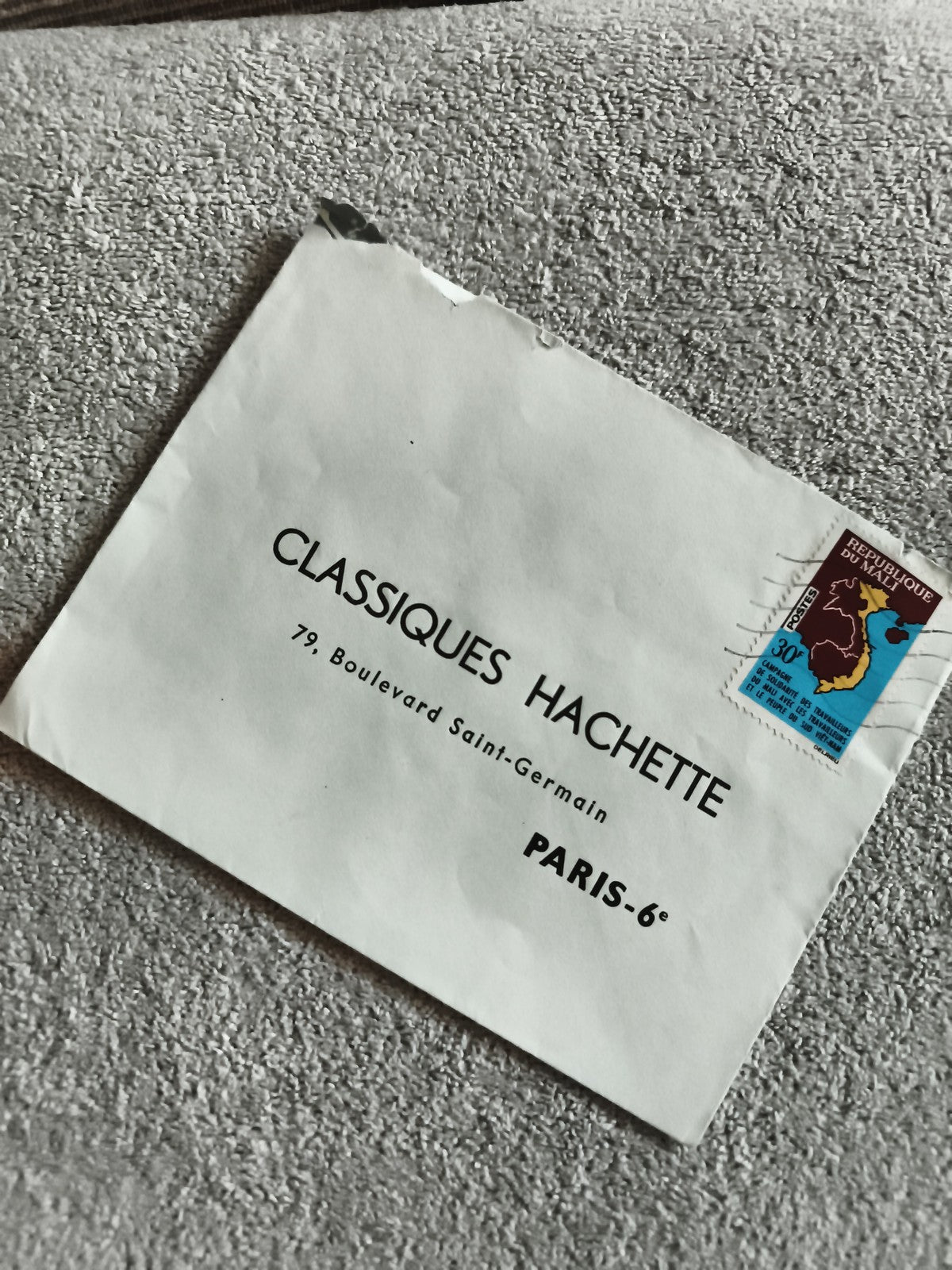 Lettre Classiques Hachette Paris timbre Afrique 30F philatélie poste France