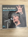 Vinyle 45T Mireille Mathieu Mille fois bravo pochette photo micro (Ref 6)