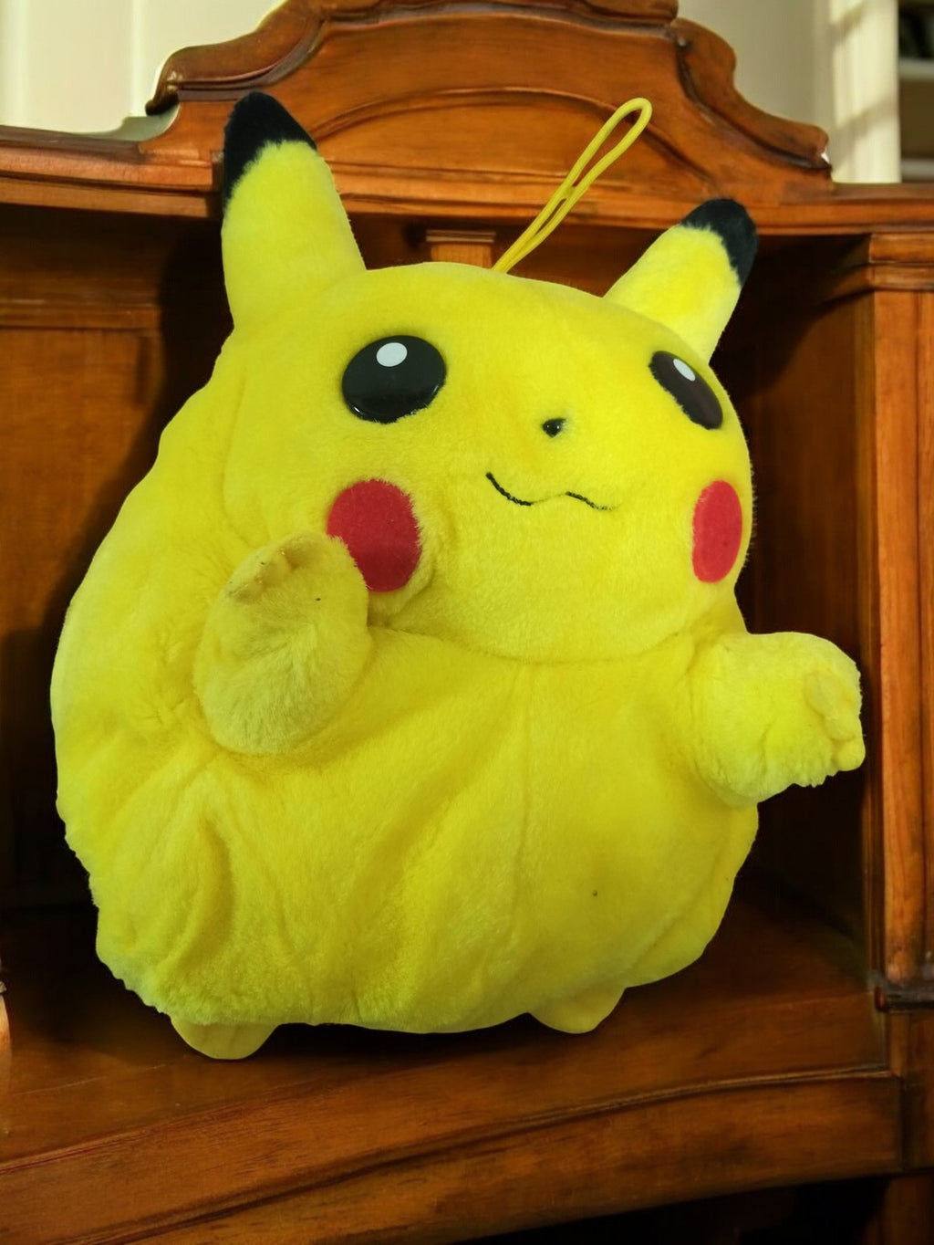 Sac à dos Pikachu peluche jaune vintage Pokémon rétro ancien enfant