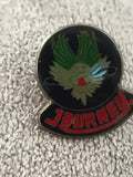 Pin's vintage Journey logo oiseau émaillé noir vert rouge rock années 80 (Ref 7)
