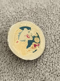 Pin's vintage Flunch "Vive les Menus" badge rond personnage humour (Ref 1)