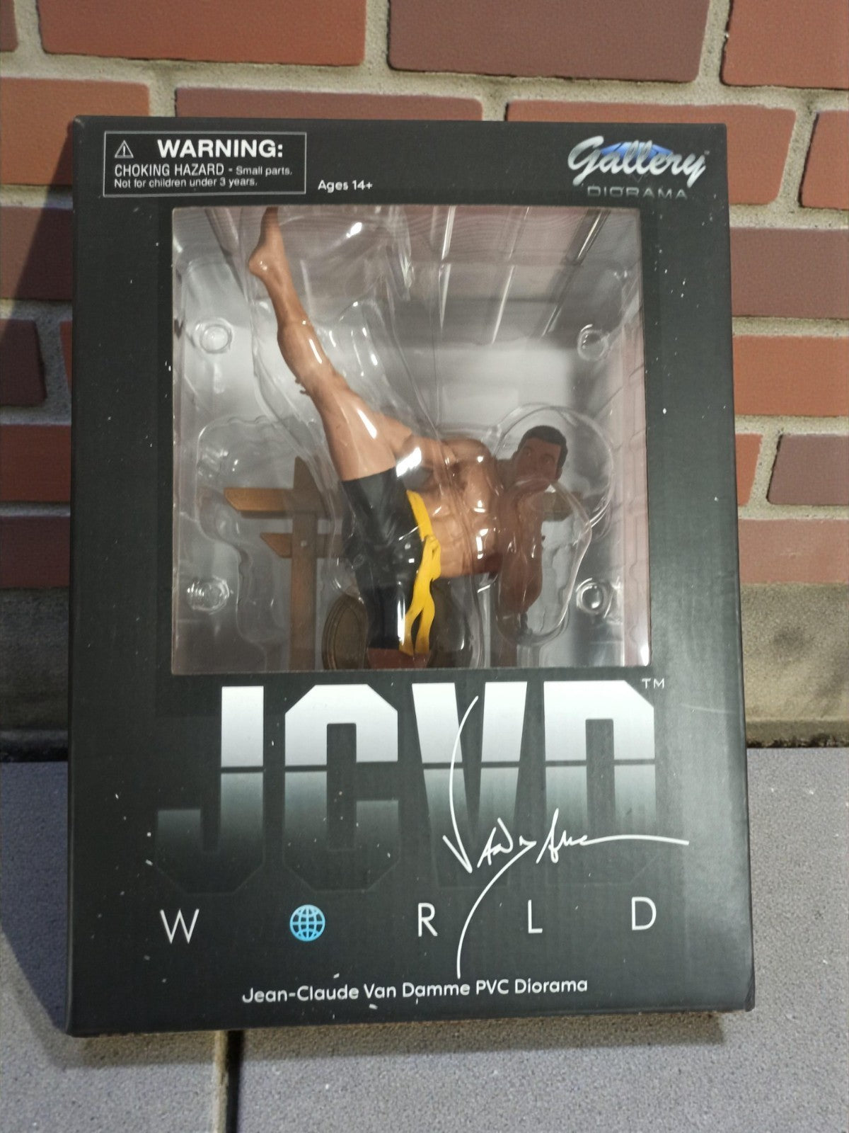 Figurine Jean-Claude Van Damme JCVD World Gallery Diorama PVC boîte