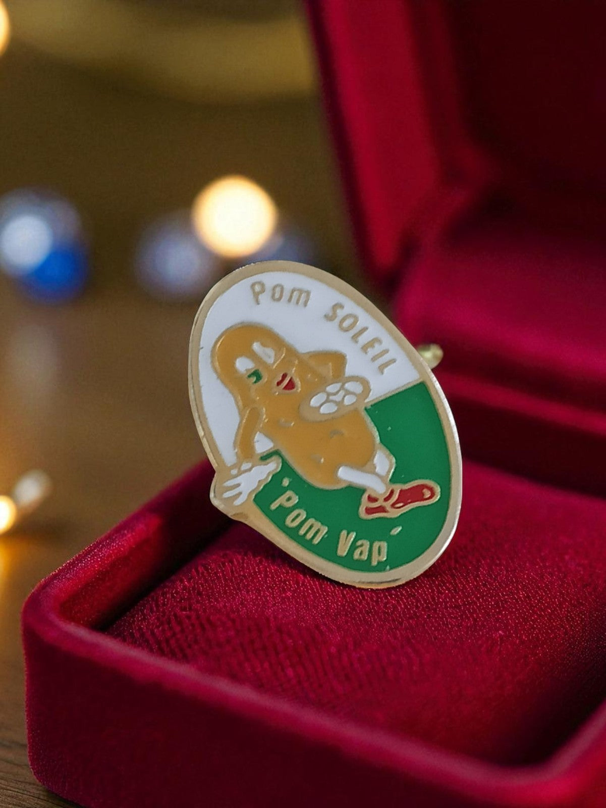 Pin's Pom Soleil Pom Vap vintage édition limitée publicitaire