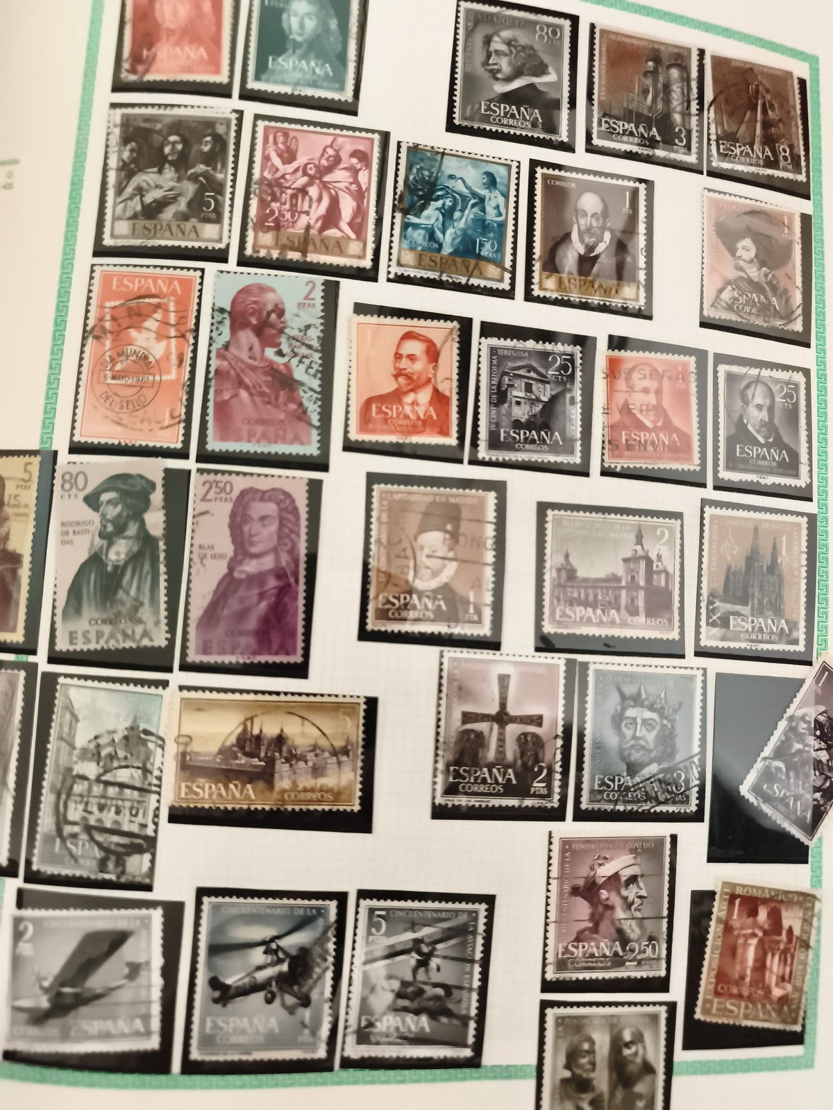 Timbres Espagne anciens oblitérés lot thématique personnages monuments