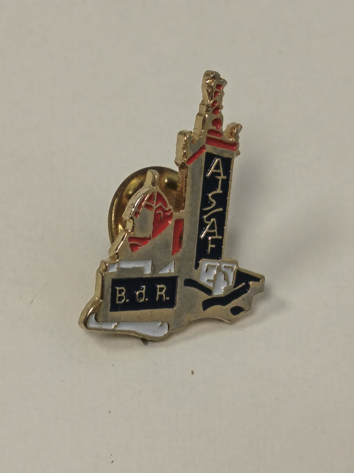 Pin's ancien rétro BDR badge vintage collection objet publicitaire France